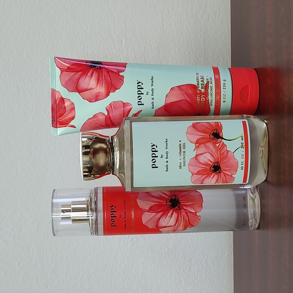 Bath & Body Works Bath & Body Bath Body Works Poppy Shower Gel Body